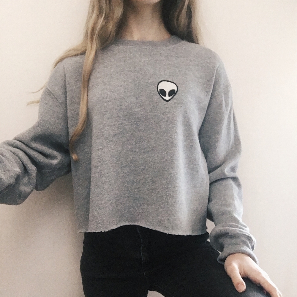 Cropped Crewneck with Alien Decal Heather Gray